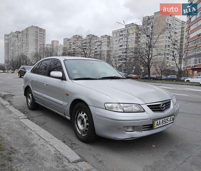 Хэтчбек Mazda 626 2000 в Киеве