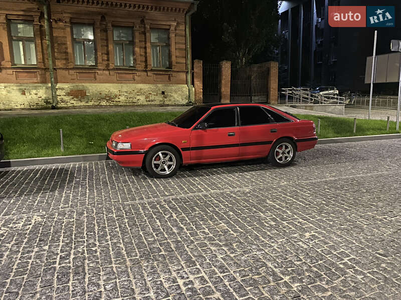 Хэтчбек Mazda 626 1989 в Днепре