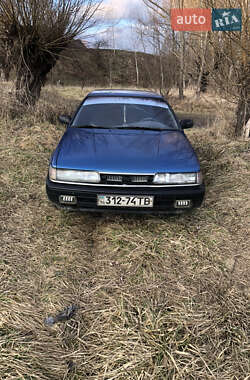 Хэтчбек Mazda 626 1988 в Черновцах