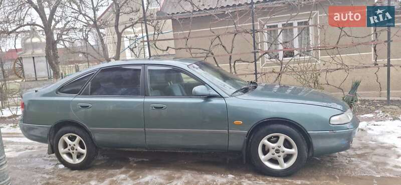 Хэтчбек Mazda 626 1997 в Буденце