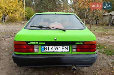 Хэтчбек Mazda 626 1985 в 