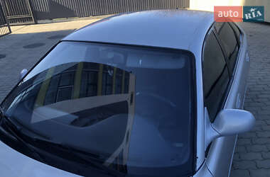 Хэтчбек Mazda 626 1994 в 