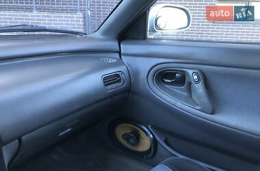 Хэтчбек Mazda 626 1994 в 