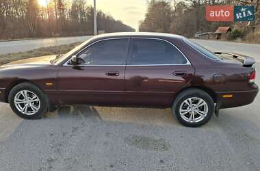 Седан Mazda 626 1996 в 