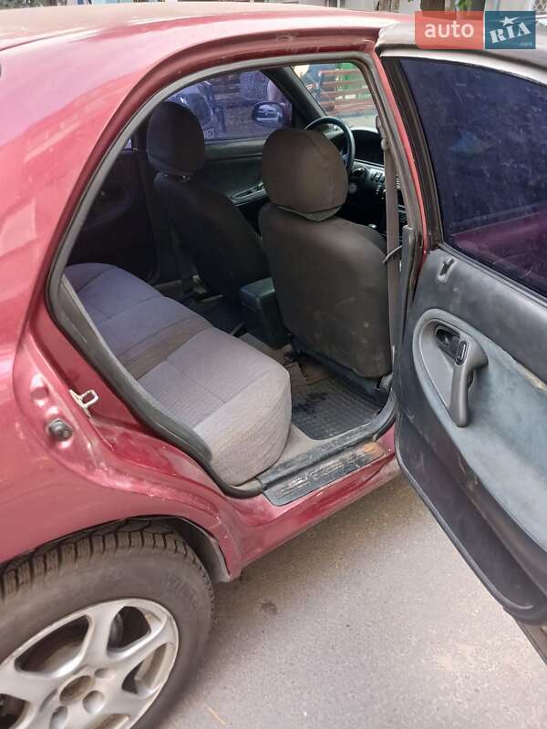 Седан Mazda 626 1992 в Харкові