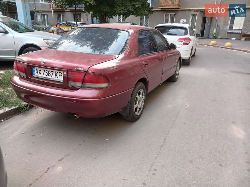 Седан Mazda 626 1992 в Харкові