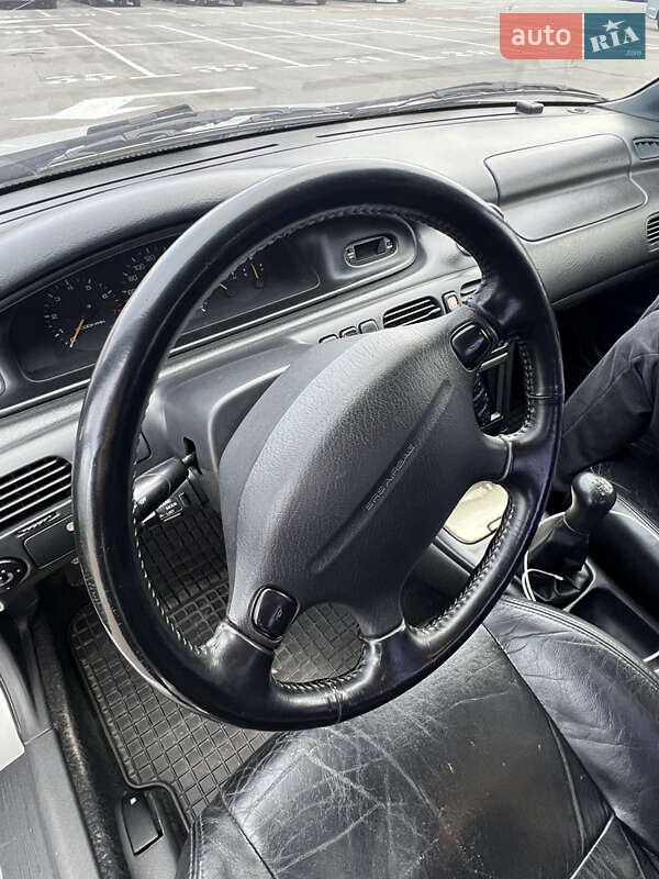 Седан Mazda 626 1996 в Києві