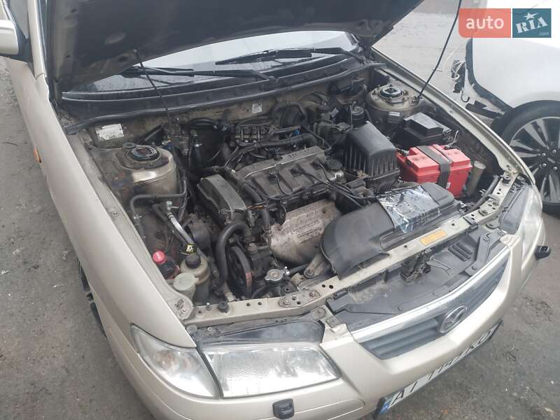 Седан Mazda 626 2002 в Броварах