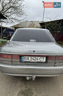 Седан Mazda 626 1987 в 