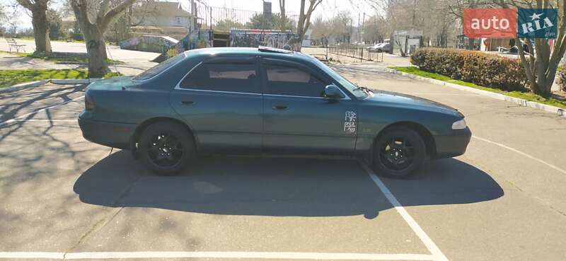 Седан Mazda 626 1995 в Одессе