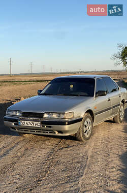 Седан Mazda 626 1987 в Радивилове