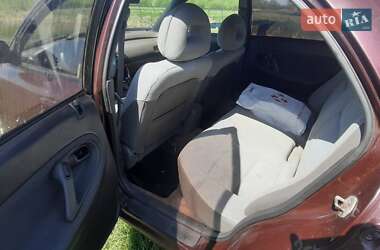 Седан Mazda 626 1993 в 
