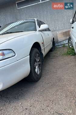 Седан Mazda 626 1993 в 