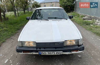 Хэтчбек Mazda 626 1986 в 