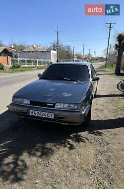 Седан Mazda 626 1987 в Подільську