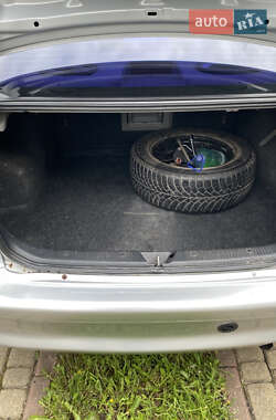 Седан Mazda 626 2002 в 