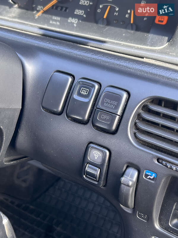 Седан Mazda 626 1996 в Києві