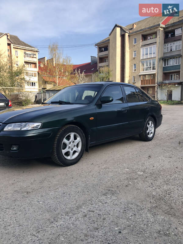Хетчбек Mazda 626 2002 в 