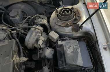 Хэтчбек Mazda 626 2000 в 