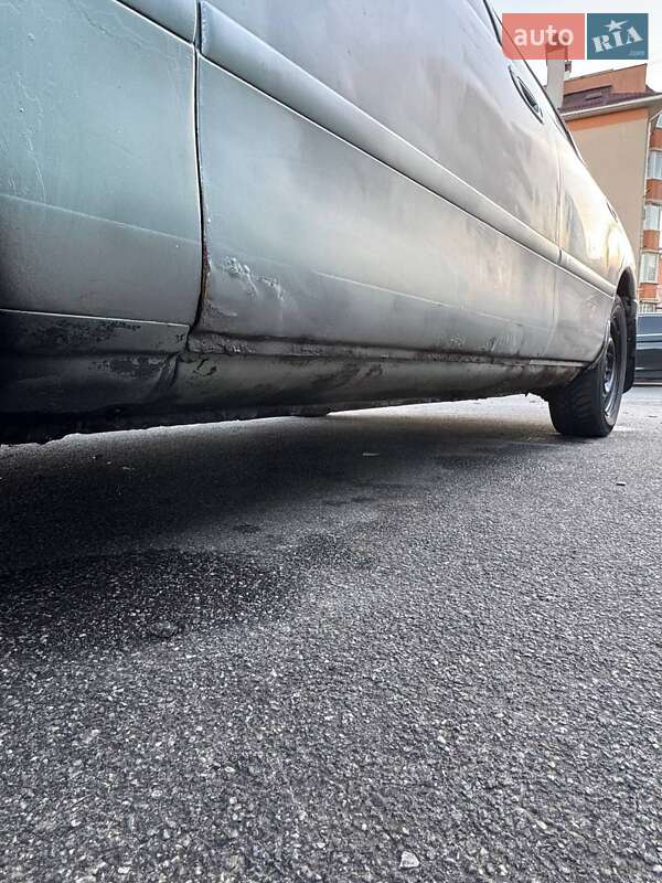 Седан Mazda 626 1997 в Виннице