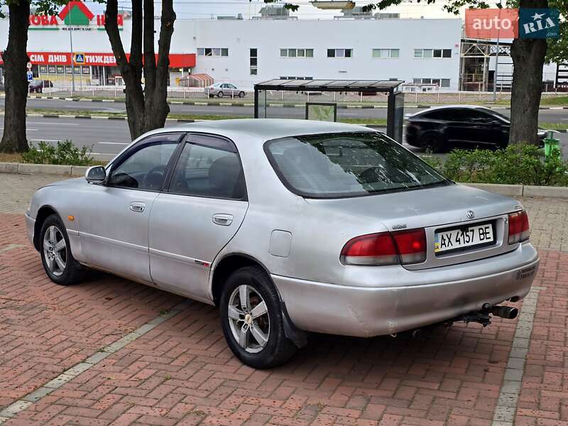Седан Mazda 626 1993 в Харкові