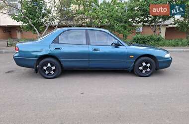 Седан Mazda 626 1994 в 