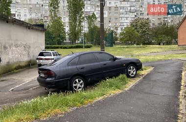 Хэтчбек Mazda 626 1994 в 