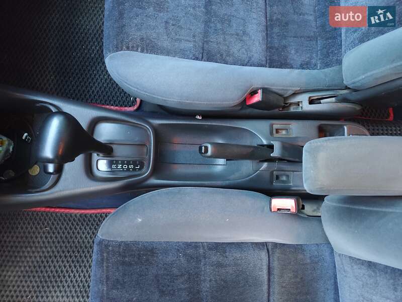 Седан Mazda 626 1998 в Одесі