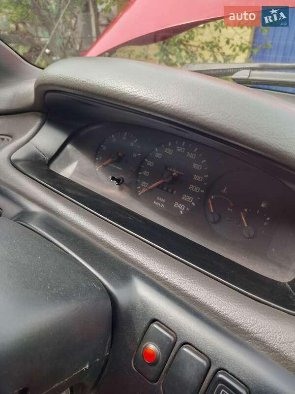 Хэтчбек Mazda 626 1992 в Опошне