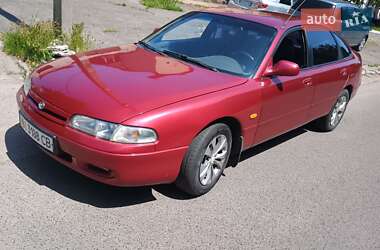 Хэтчбек Mazda 626 1993 в 