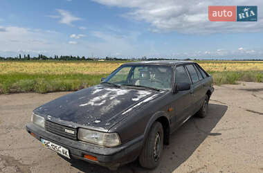 Хэтчбек Mazda 626 1986 в Баштанке
