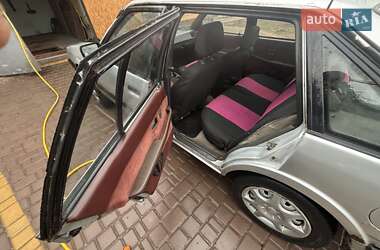 Седан Mazda 626 1986 в 