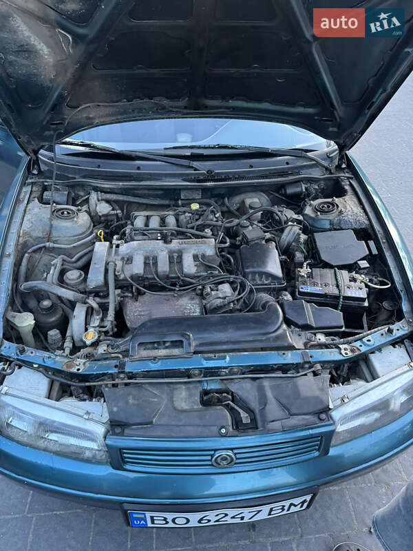 Седан Mazda 626 1992 в Ивано-Франковске