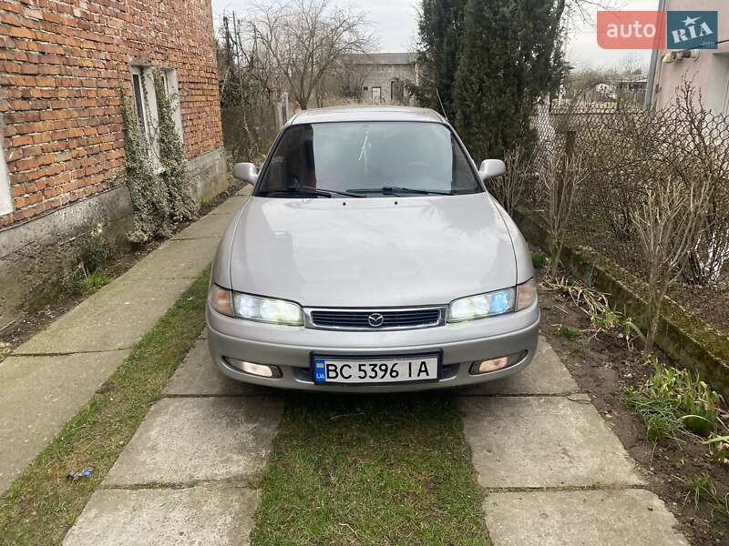 Седан Mazda 626 1995 в Львове