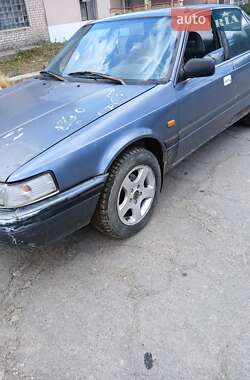 Седан Mazda 626 1988 в Днепре