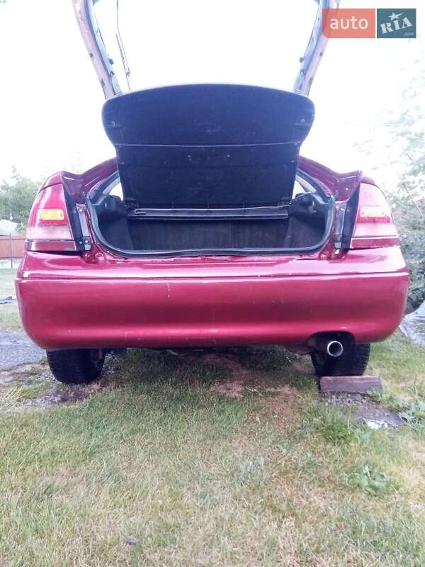 Хэтчбек Mazda 626 1996 в Надворной