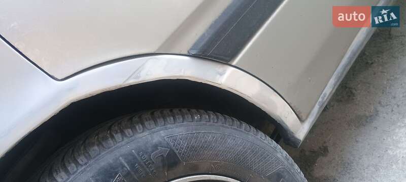 Хетчбек Mazda 626 1989 в Великій Багачці