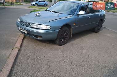 Хэтчбек Mazda 626 1993 в 