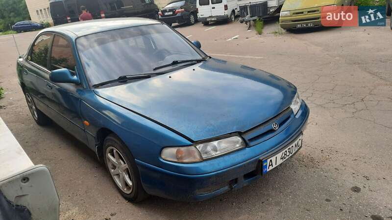 Седан Mazda 626 1993 в 