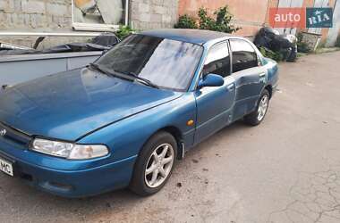Седан Mazda 626 1993 в 