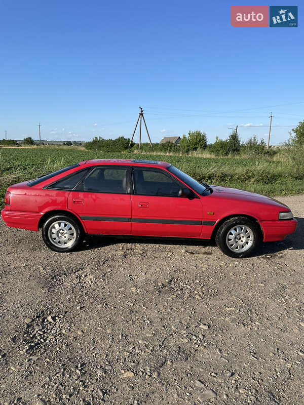 Хэтчбек Mazda 626 1992 в Снятине