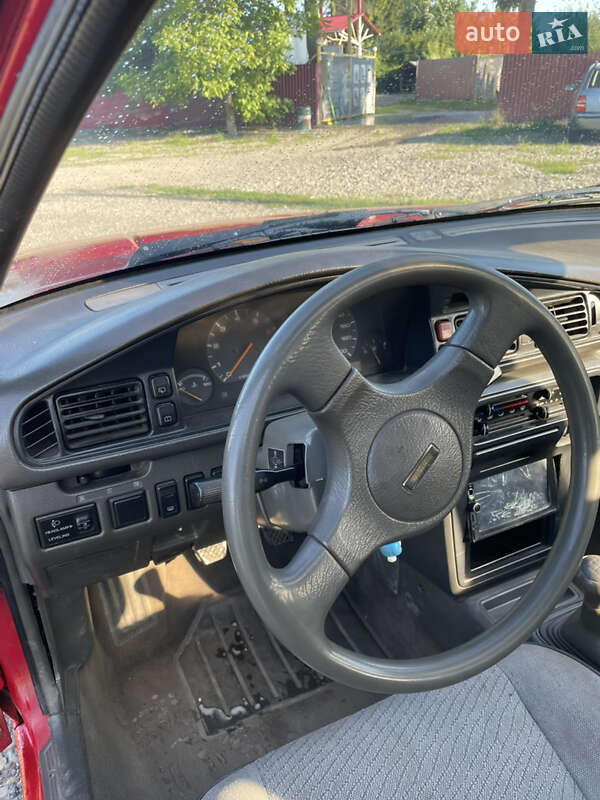 Хэтчбек Mazda 626 1992 в Снятине