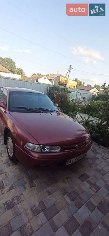 Седан Mazda 626 1993 в Нежине