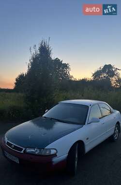 Седан Mazda 626 1993 в Ровно