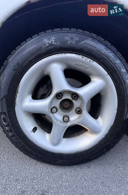 Хэтчбек Mazda 626 1994 в 