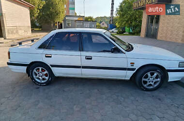 Седан Mazda 626 1988 в 