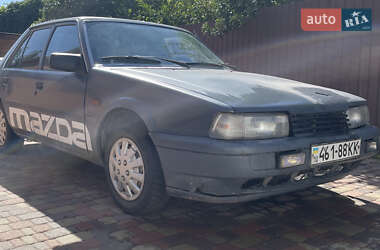 Седан Mazda 626 1985 в Калиновке