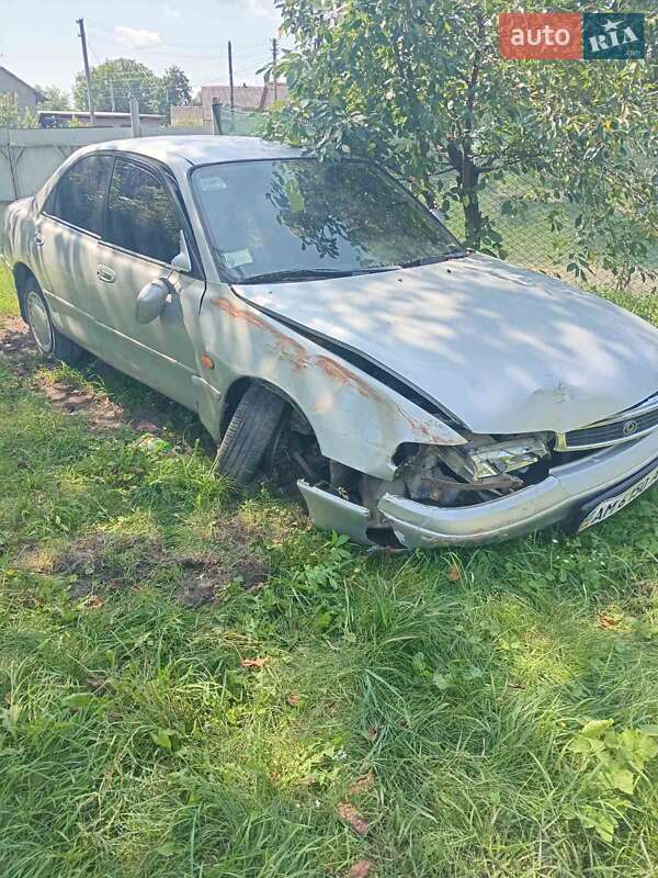 Седан Mazda 626 1997 в Житомире фото 4 Седан Mazda 626 1997 в Житомире