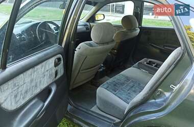 Хэтчбек Mazda 626 1999 в 