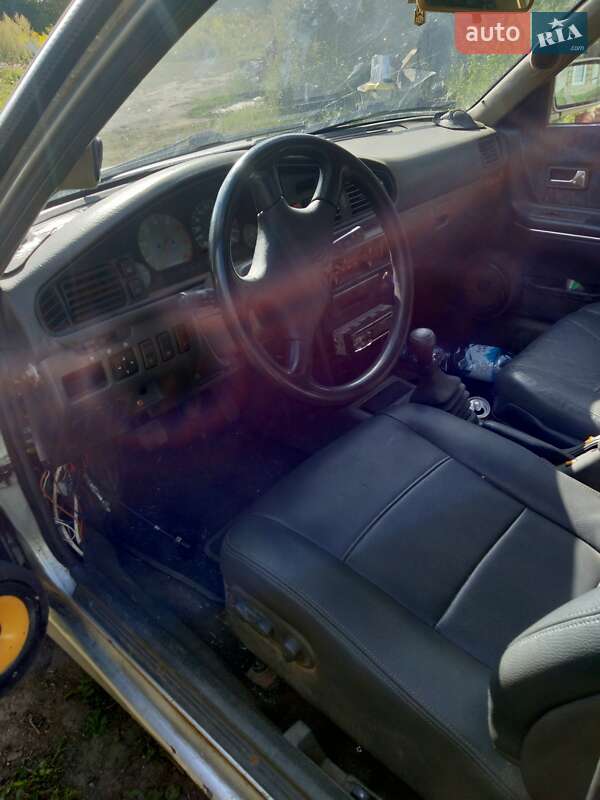 Хетчбек Mazda 626 1990 в Чернівцях фото 8 Хетчбек Mazda 626 1990 в Чернівцях